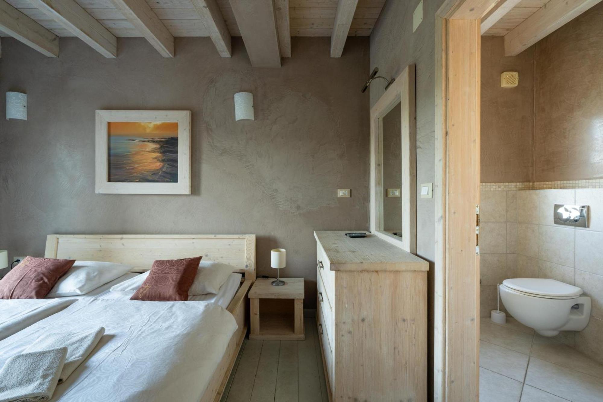 "Villa Bianca" Holiday Home Premantura Exteriör bild