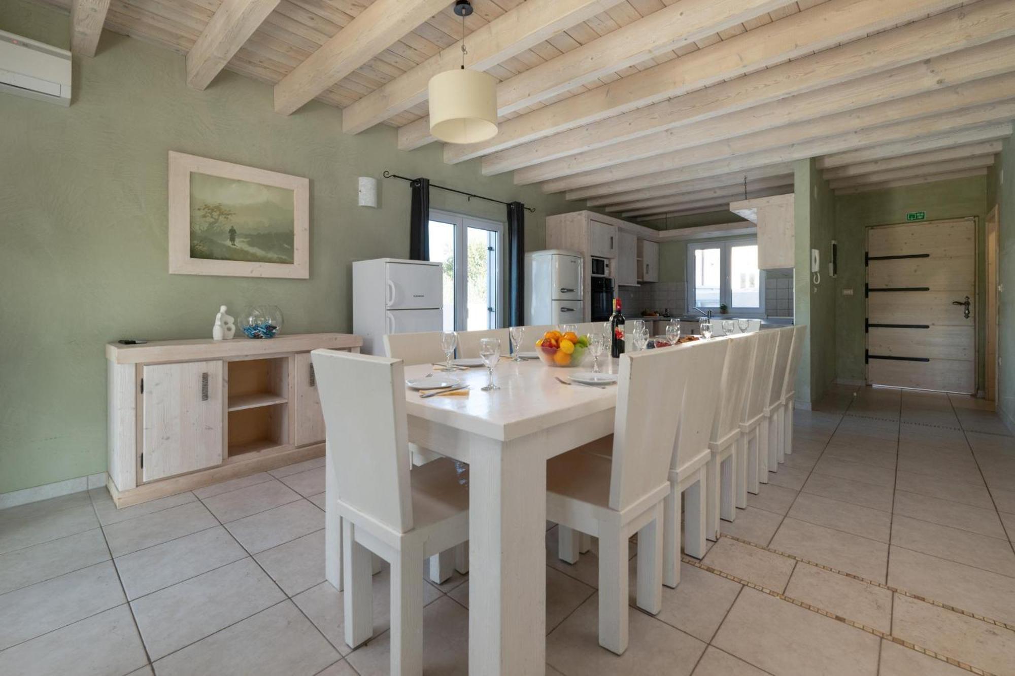 "Villa Bianca" Holiday Home Premantura Exteriör bild
