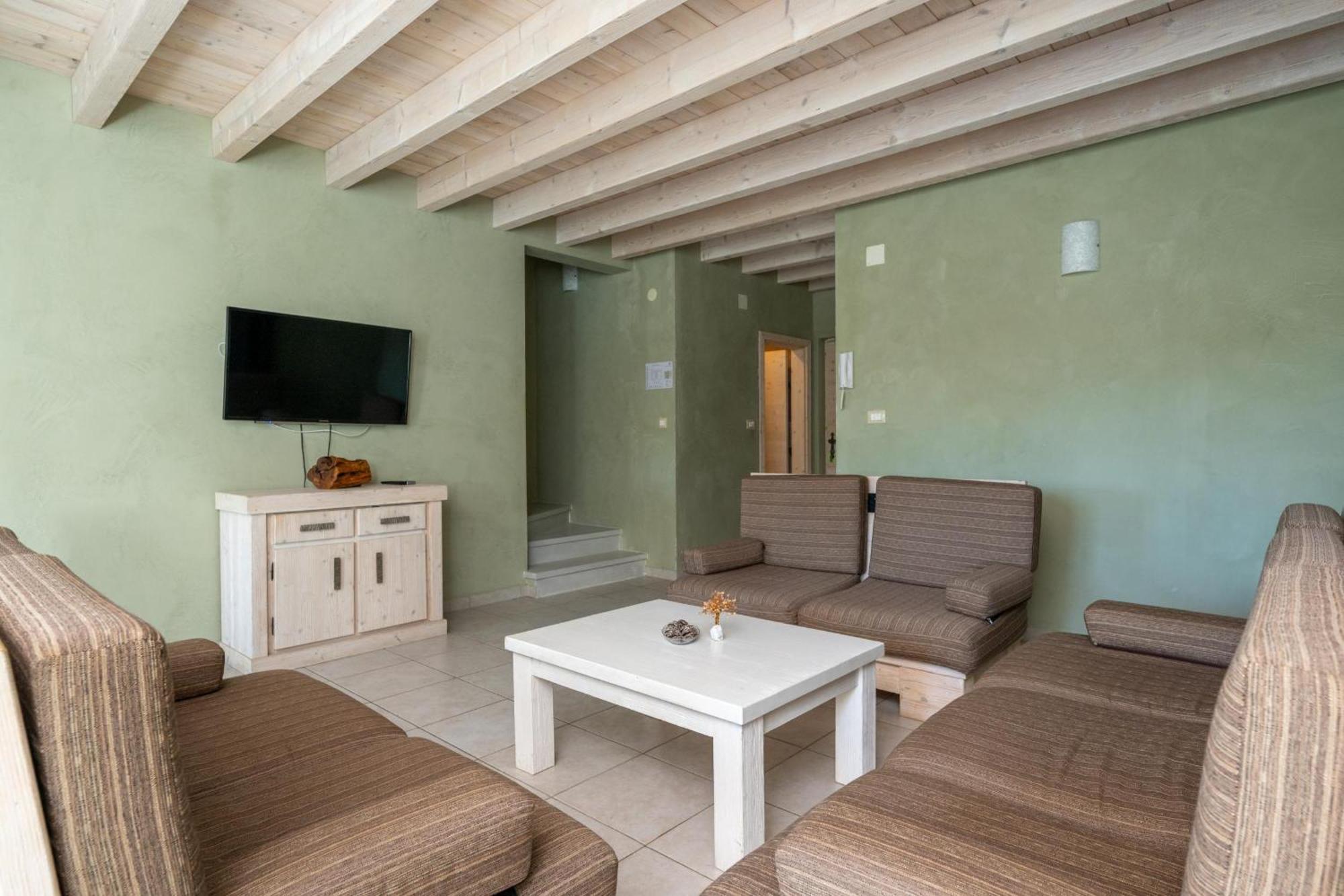 "Villa Bianca" Holiday Home Premantura Exteriör bild