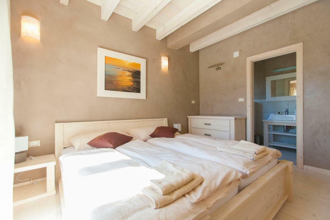 "Villa Bianca" Holiday Home Premantura Exteriör bild