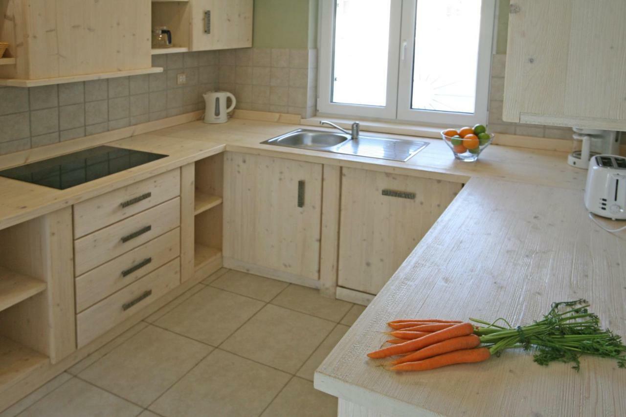 "Villa Bianca" Holiday Home Premantura Exteriör bild